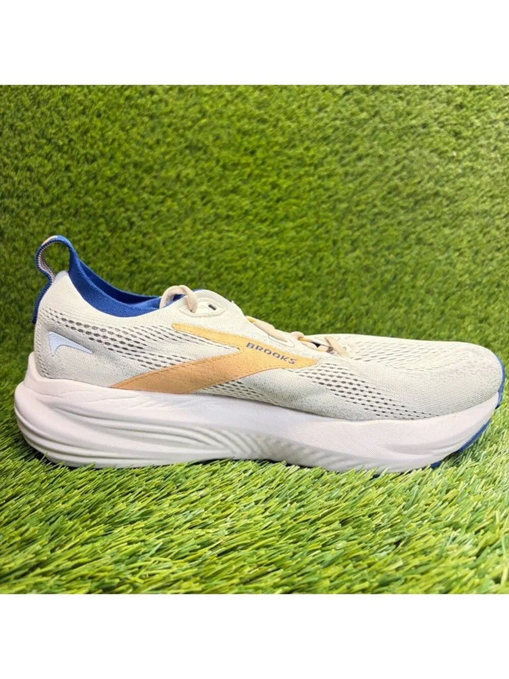 Brooks Glycerin 22 Mens Size 10.5 Beige Blue Athletic Running Shoes Sneakers